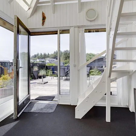 Solfrid - 150m From The Sea By Interhome Feriehus