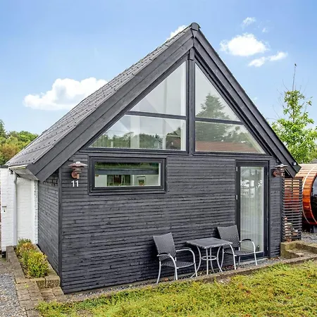 Сasa de vacaciones Solfrid - 150m From The Sea By Interhome