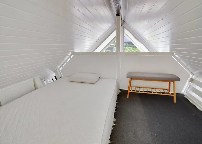 度假居 Solfrid - 150m From The Sea By Interhome 埃斯比约